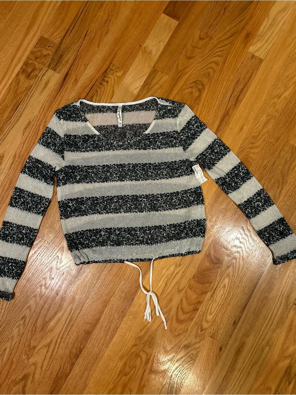 Promesa Green and Cream Striped Cropped Sweater Top (NWT)